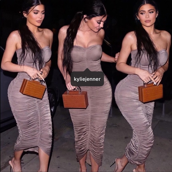 Black Strapless Ruched Midi Dress - Picture 7 of 7